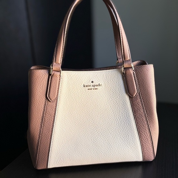 Kate Spade Luxury Bag - Picture 8 of 10